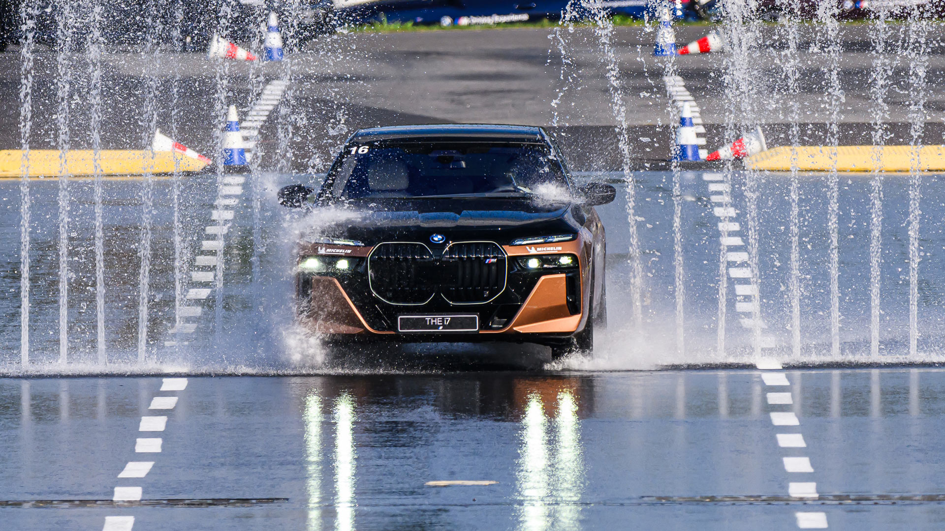 BMW M Driving Experience. BMW BASIC SAFETY TRAINING – wyłącznie dla kobiet
